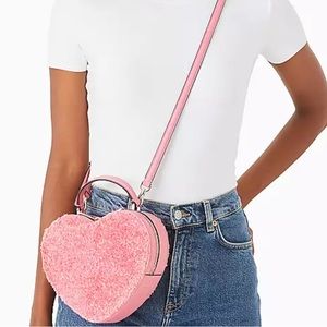 ✴️ NWT KATE SPADE FAUX FUR HEART CROSSBODY POMEGRANATE PINK BAG LOVE SHACK